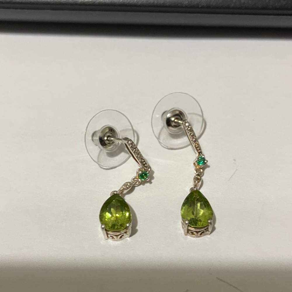 Elegant Green Peridot Sterling Silver Drop Earrings